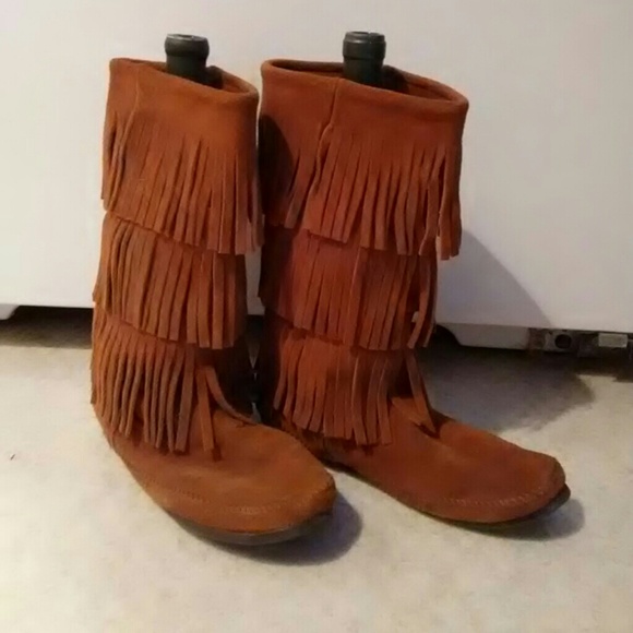 Tan Minnetonkas Perfect Condition