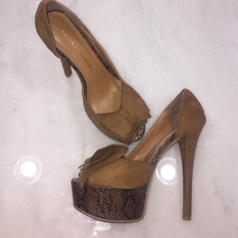Chinese laundry platform heels 👠