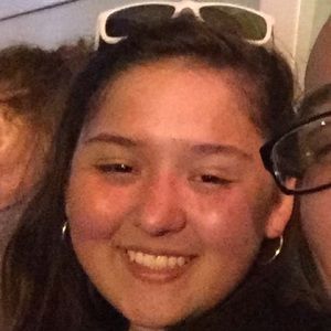 Meet your Posher, Araya