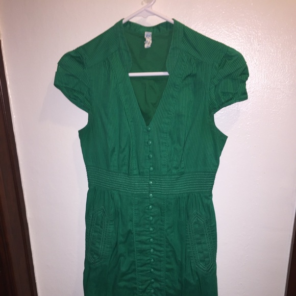 Green cap sleeve button up dress with pockets - Picture 3 of 4