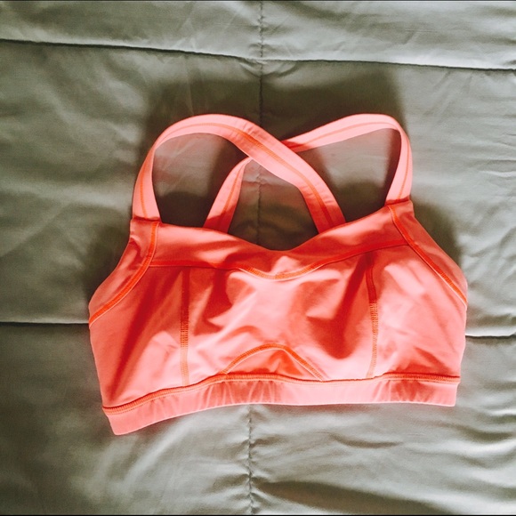 Lululemon sports bra!