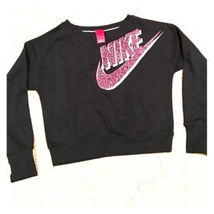 Girls Nike Youth XL Wide Crew Neck Sweatshirt