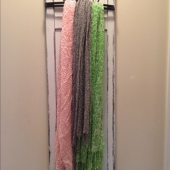 Set of 3 spring scarves