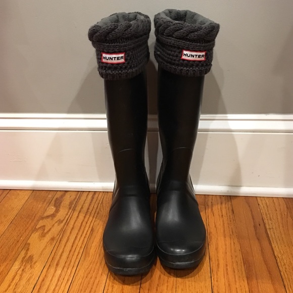 Hunter Boot sweater socks, lined in fleece.