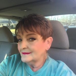 Meet your Posher, Nelda