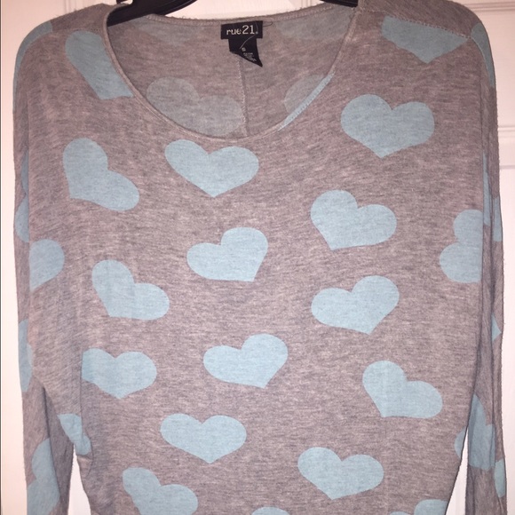 Rue 21 shirt