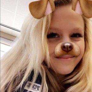 Meet your Posher, Lexi