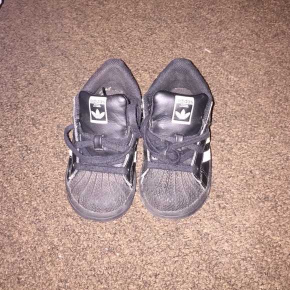 Toddler shell toe adidas
