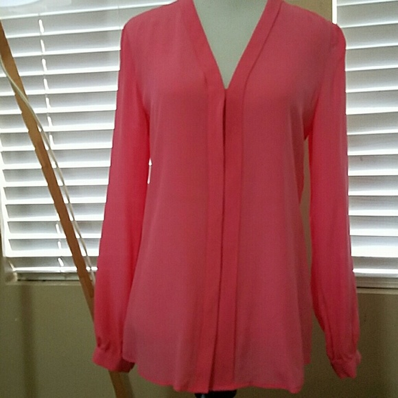 Banana Republic blouse - Picture 2 of 3