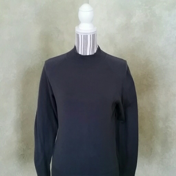 TALBOTS GRAY PULLOVER SWEATER