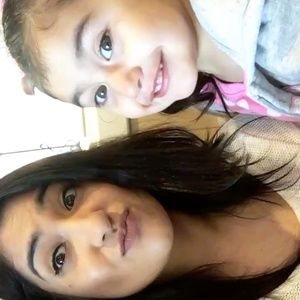 Meet your Posher, Nohemi