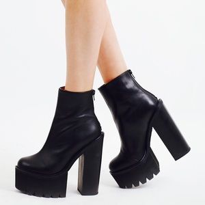 Jeffrey Campbell Mulder Platform Boots 💣