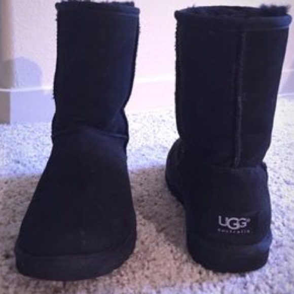 UGG Classic Short Boots