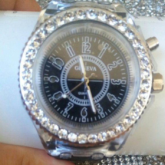 LED lightup watch - Picture 4 of 4