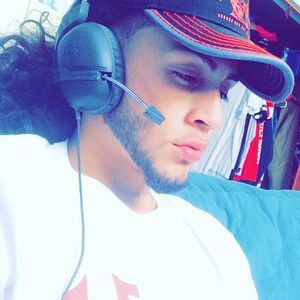 Meet your Posher, Zackary