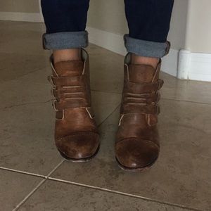 Additional pics of FREEBIRDS booties