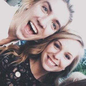 Meet your Posher, Kara