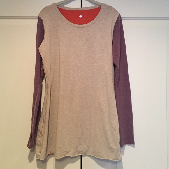 Lululemon size 10 reversible long sleeves tunic