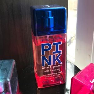 VS Pink Soft & Dreamy Body Mist
