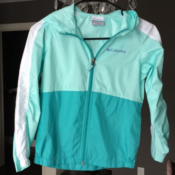 Girls windbreaker great condition