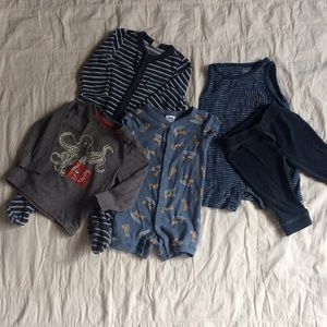 Baby 6-12 month clothes bundle