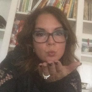 Meet your Posher, Michele