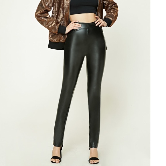 💋Faux Leather Skinny Leggings - Picture 2 of 3