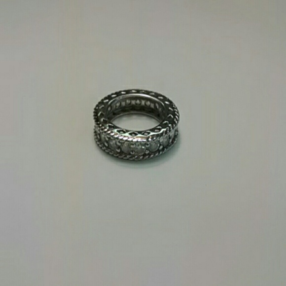 Cubic zirconia diamond and silver wedding band - Picture 3 of 3
