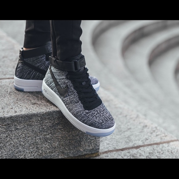 ‼️SOLD‼️NIKE WMNS AIR FORCE 1 ULTRA FLYKNIT - Picture 1 of 4