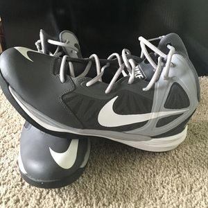 Men's size 13 Nike