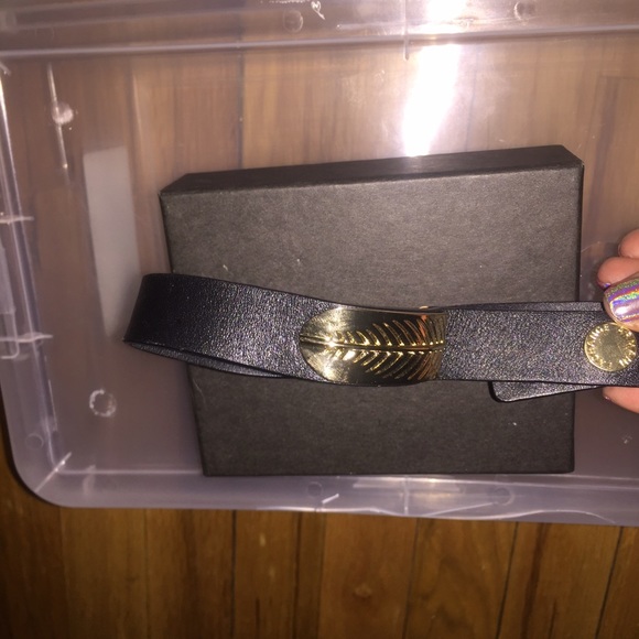 Armani Exchange/ bracelet