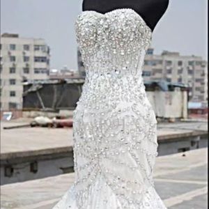 Meet your Posher, Amina