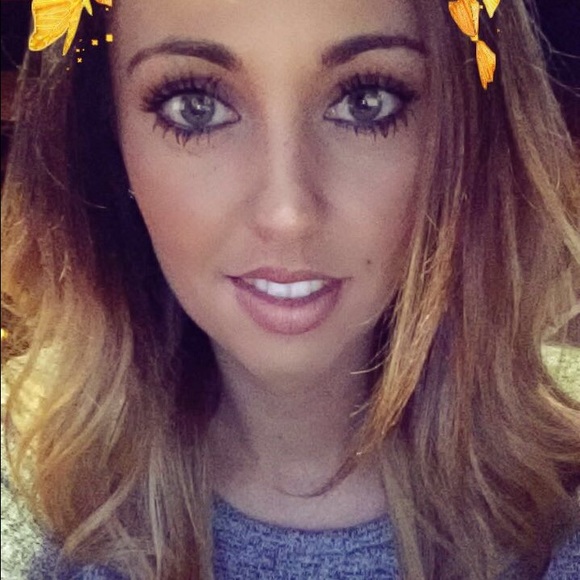 Meet your Posher, Michaela