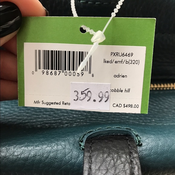 Kate Spade 🖤 - Picture 3 of 4