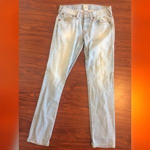 True religion light wash men's jeans