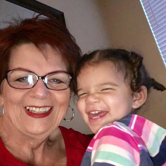 Meet your Posher, Kathy - Picture 1 of 1