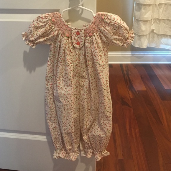 Smocked bubble