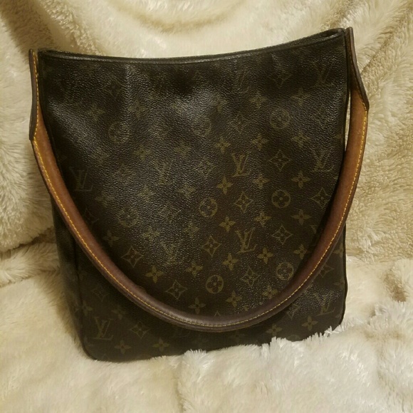 Louis Vuitton looping handbag