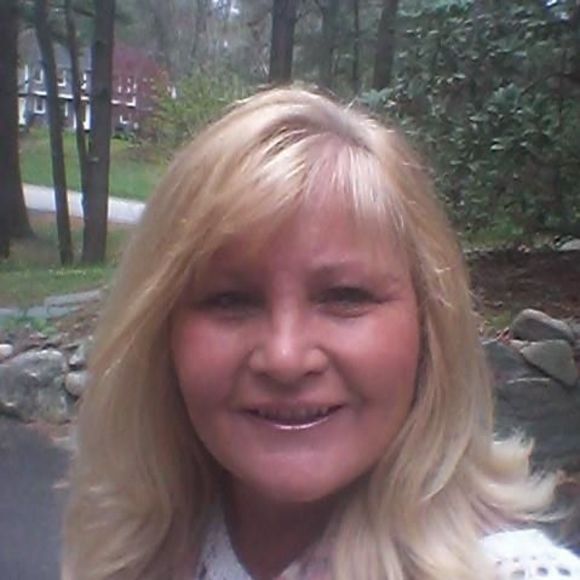 Meet your Posher, Kelley - Picture 1 of 1