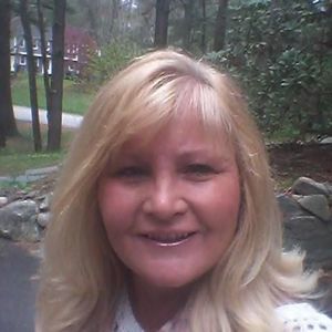 Meet your Posher, Kelley