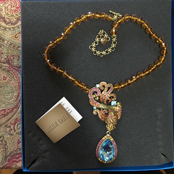 Crystal statement necklace