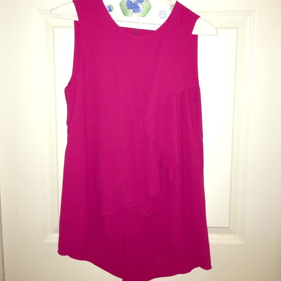 BCBG top