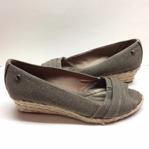 Lioness Slip On Fabric Wedges