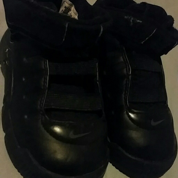 Boys Nike Shoes