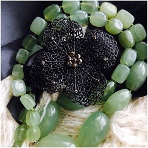 💯Real green Jade bold 30" Natural Necklace 💞