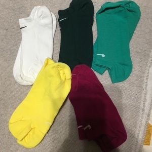 Brand new never worn Nike socks