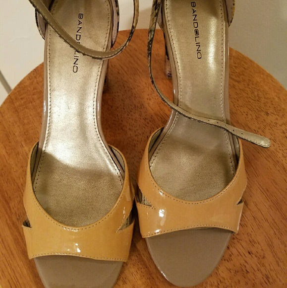 Beautiful new heels - Picture 3 of 4