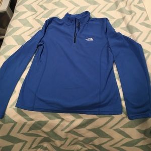 North Face size medium fleece quarter zip