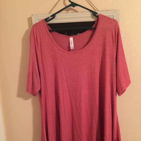 XL LuLaRoe Perfect Tee