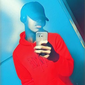 Meet your Posher, Ÿøüñg